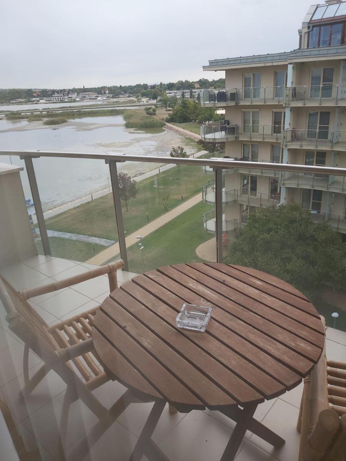 Wellness Apartments In Веленце Экстерьер фото